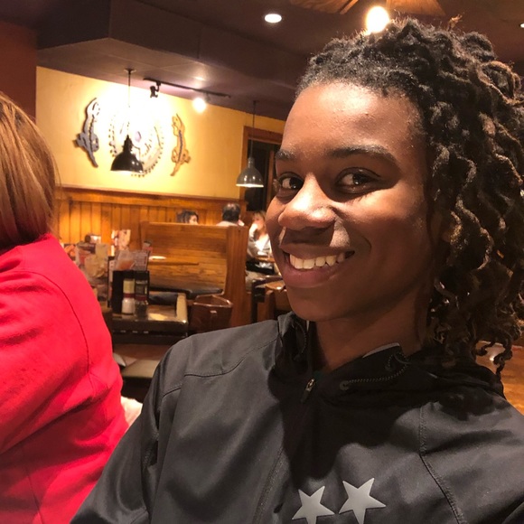 Meet your Posher, S. - Picture 9 of 12